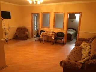 Гостиница Ашхен Осташков-1